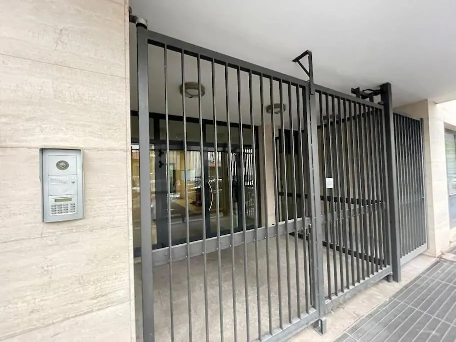 Navigli - 3 people apartment-1